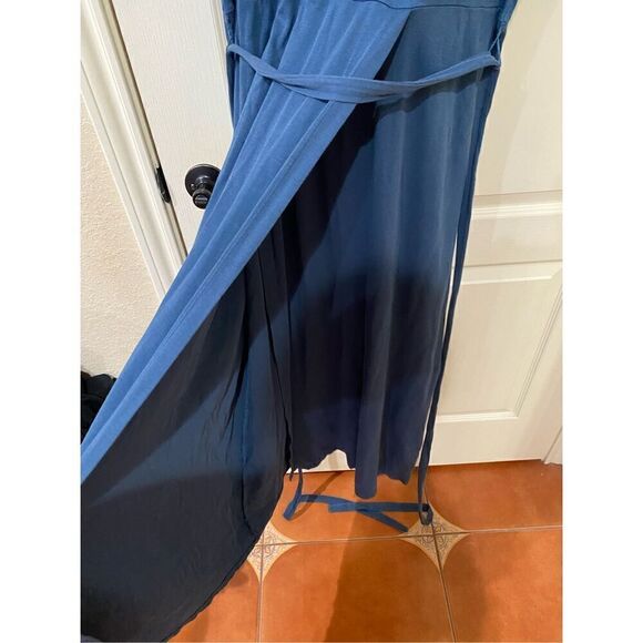 Elizabeth and James Faux Wrap Maxi Dress size medium detachable belt - Picture 6 of 8